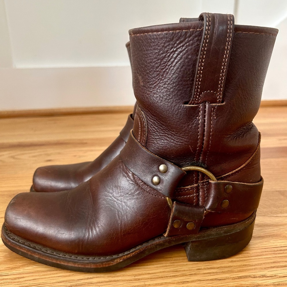 Frye Harness boots size 7.5